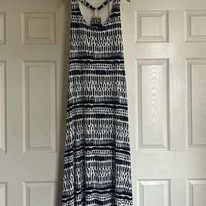 Ivanka Trump Maxi Sleeveless Blue White Maxi Dress